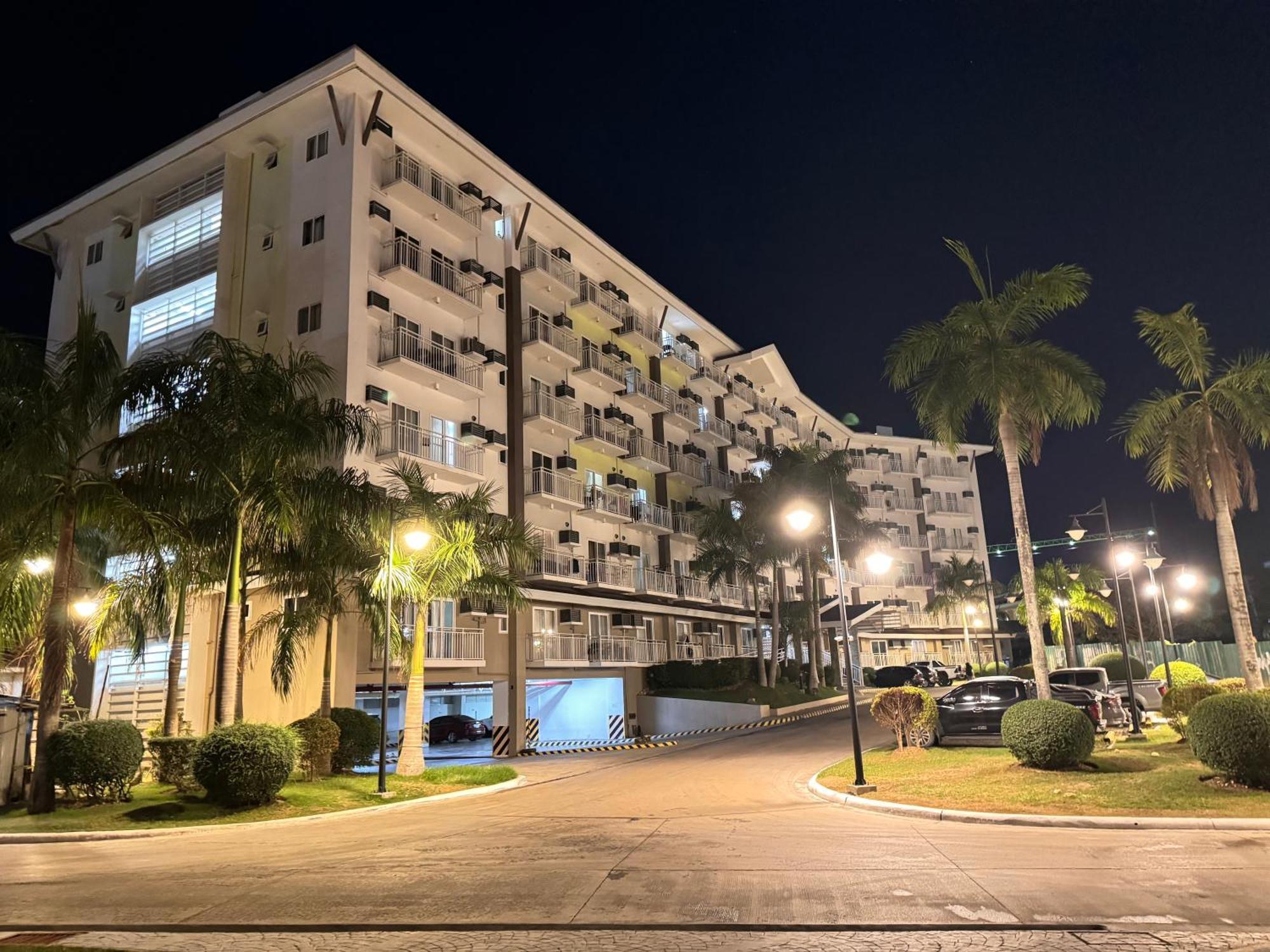 Ania Rooms@Amani Grand Residences Near Airport Lapu-Lapu City Exterior photo